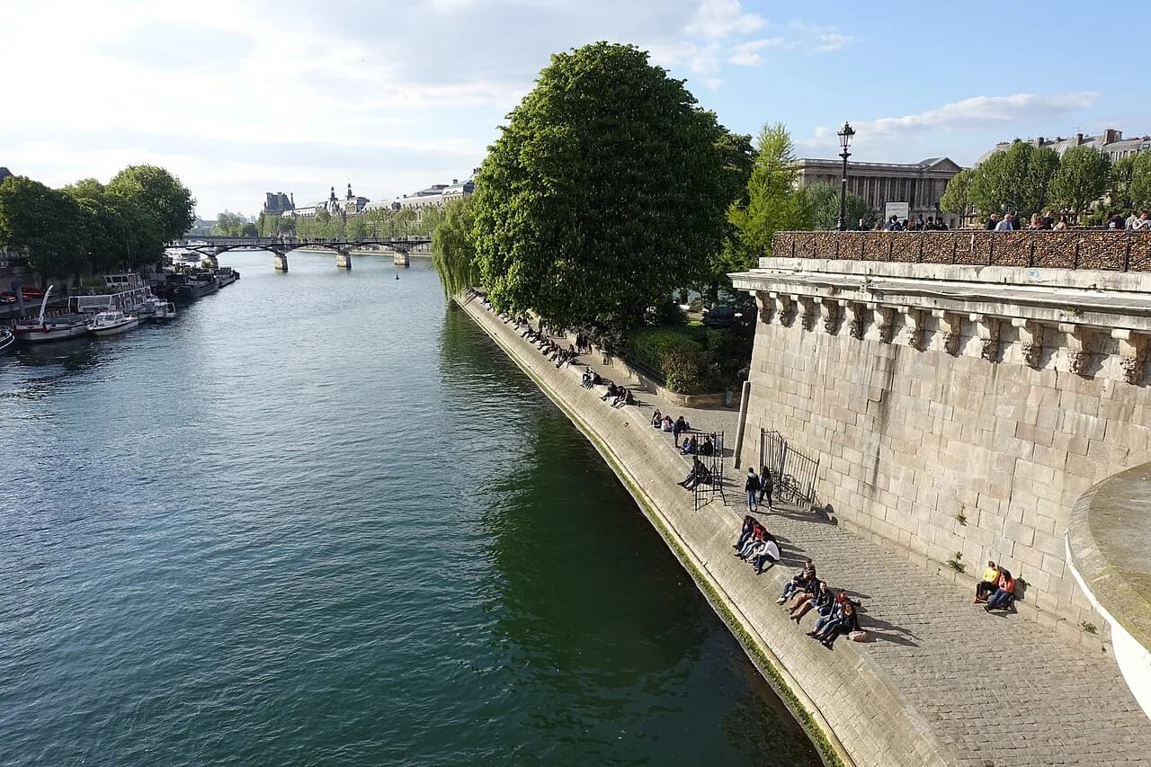 Accessible Hotels in Paris: Three Adapted Room Choices