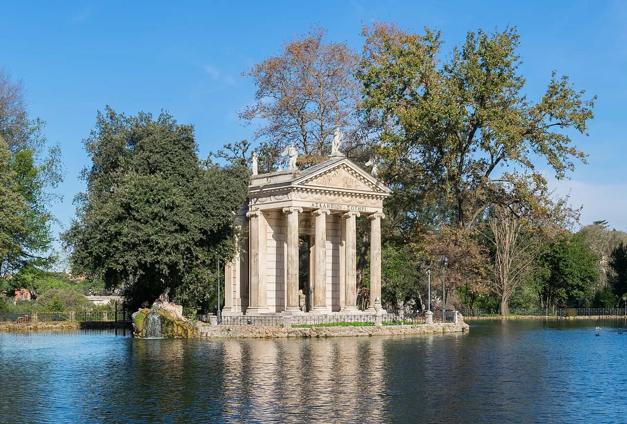 Best Family Hotels in Rome: Compare Beds and Room Layouts