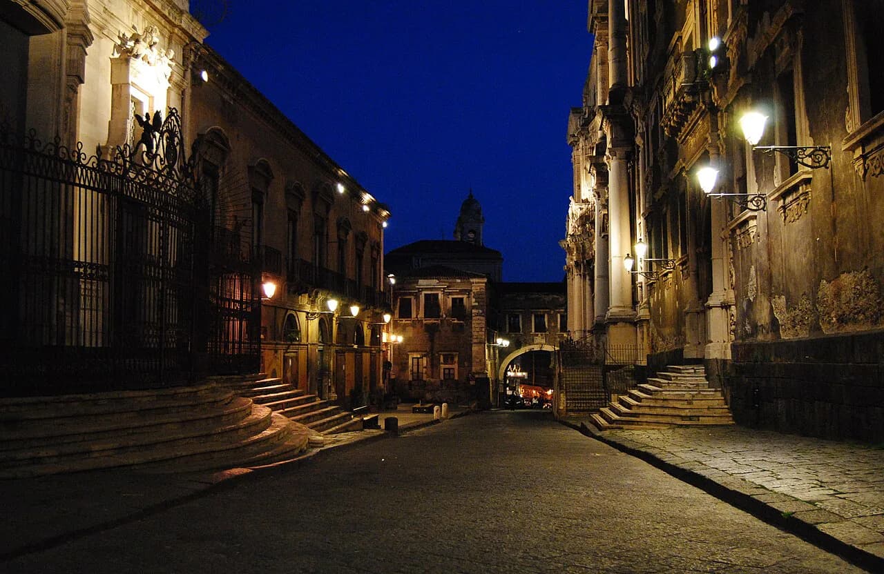 Boutique Hotels in Catania: Sangiorgio and Asmundo Room Design