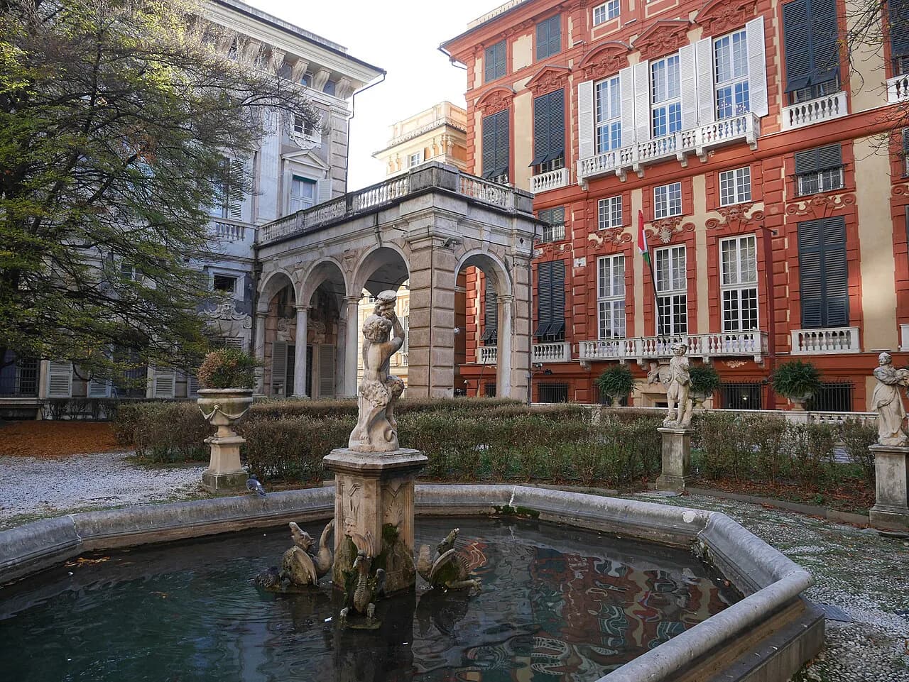 Boutique Hotels in Genoa: Interiors and Named Features