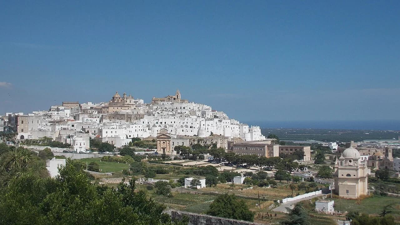 Boutique Hotels in Puglia: Compare Gardens, Stone and Room Details