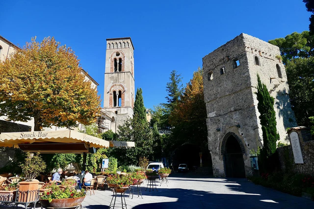 Boutique Hotels in Ravello: Room Views and Outdoor Space