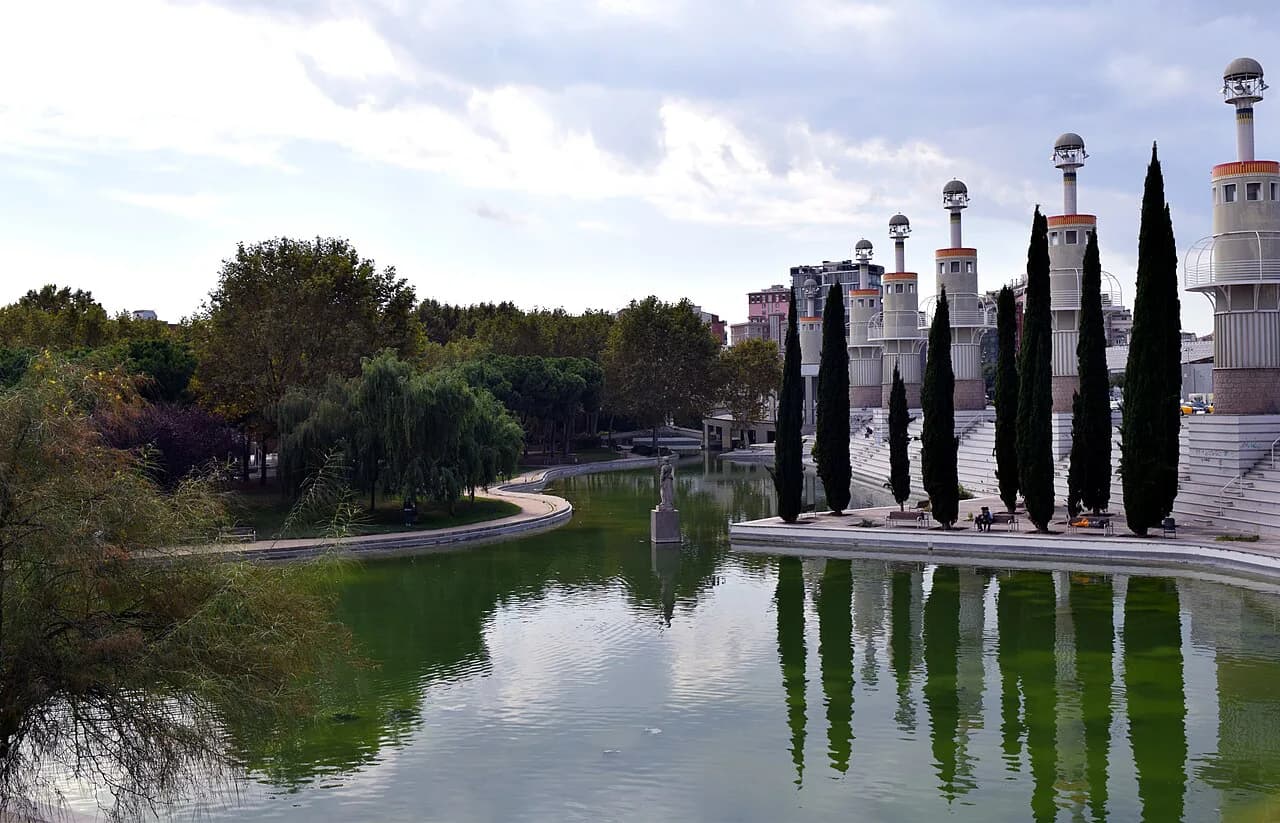 Hotels Near Barcelona Train Station: Sants Room Choices
