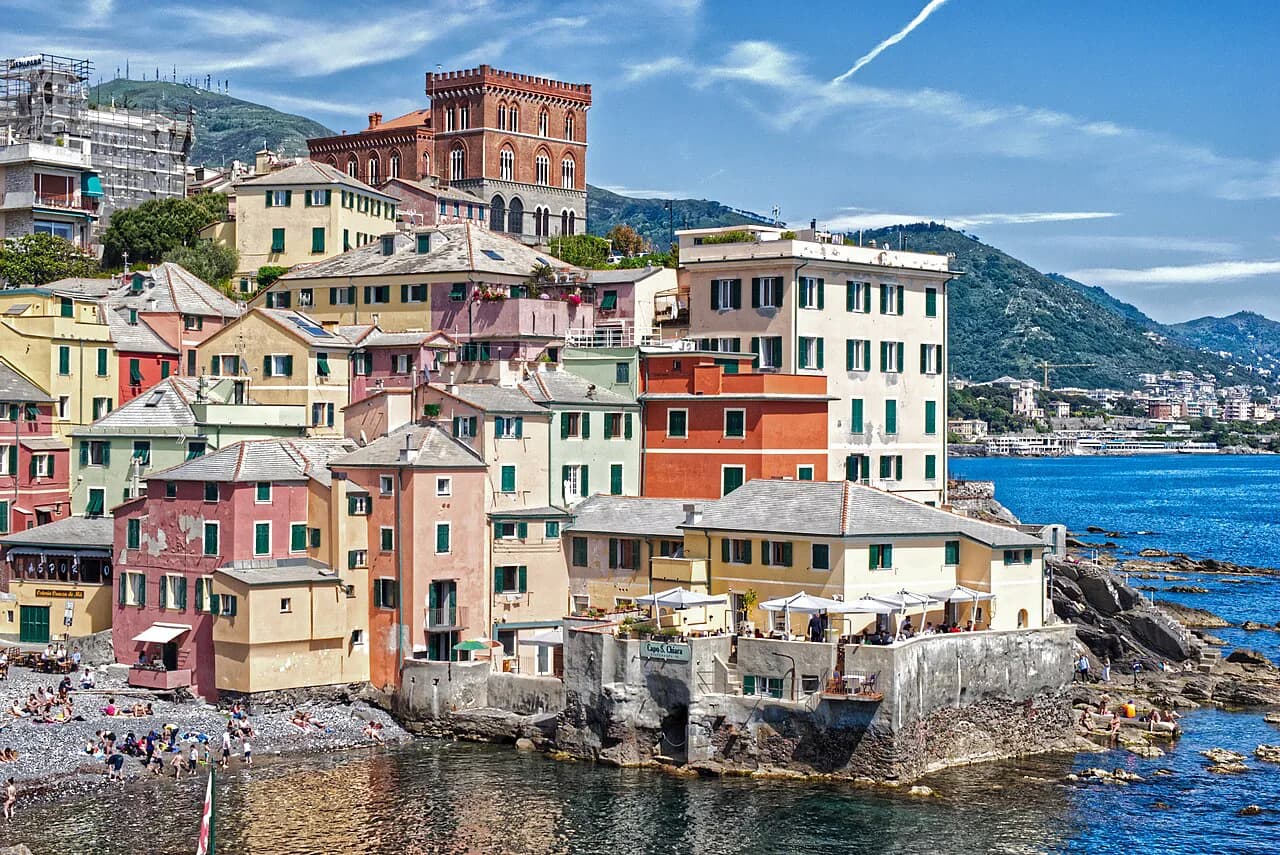 Genoa Hotels With Swimming Pools: Compare the Setup