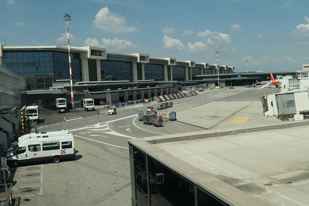 Hotels Near Milan Airports: Compare Malpensa and Linate