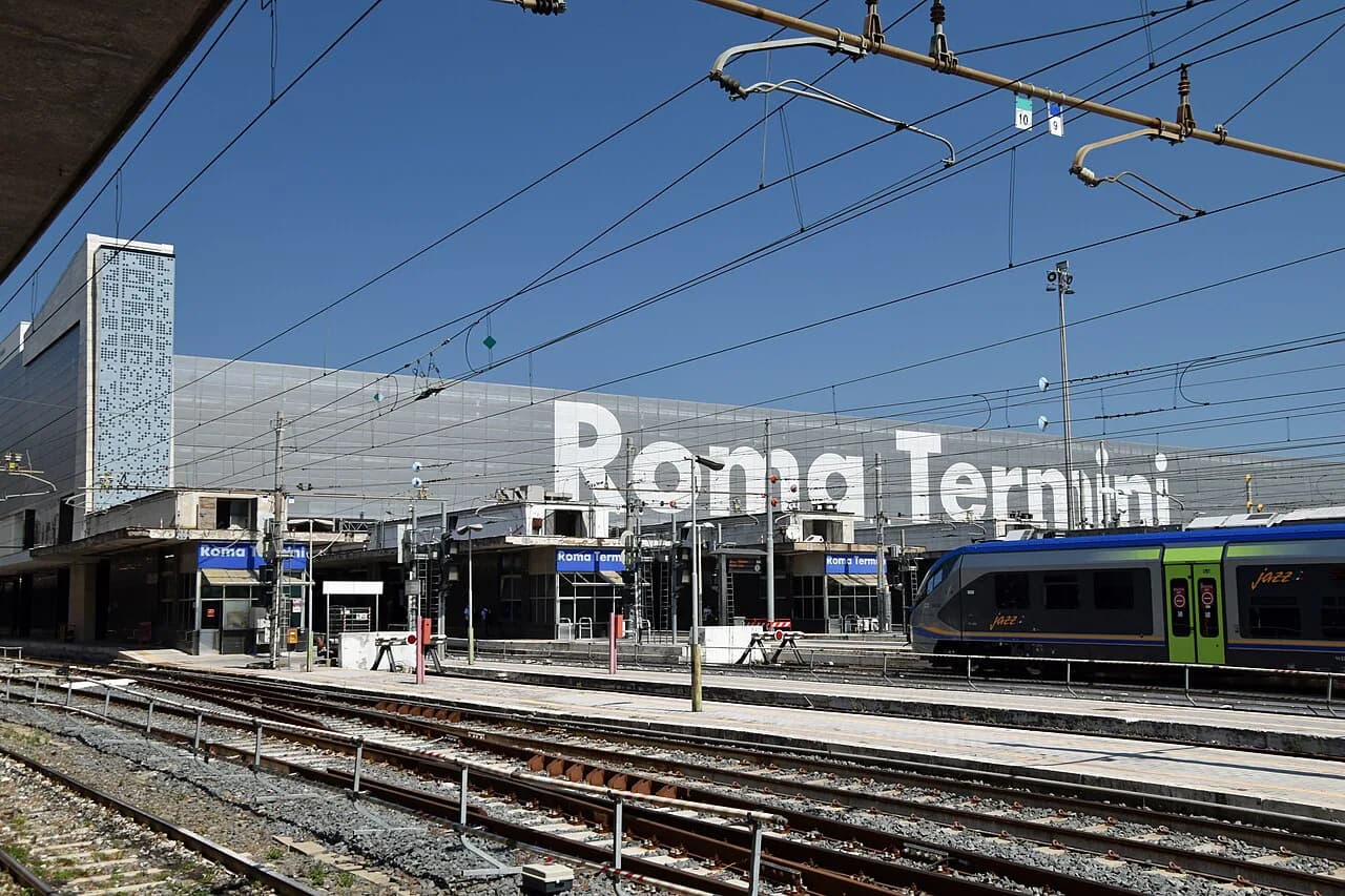 Hotels in Rome Near Termini: Addresses, Beds and Rail Arrivals