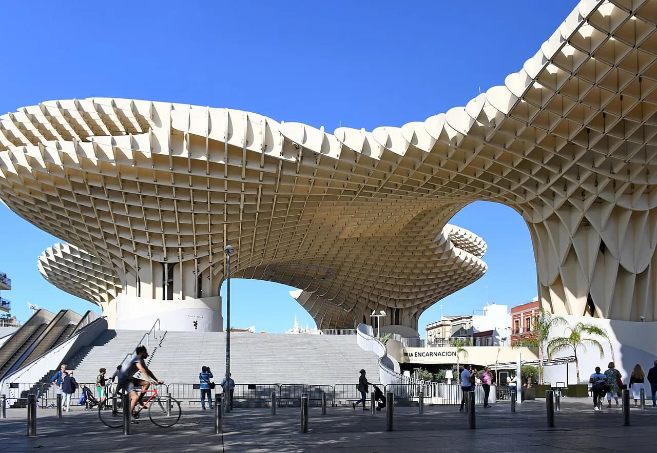 Hotels in Seville With Swimming Pools: Rooftops and Seasons