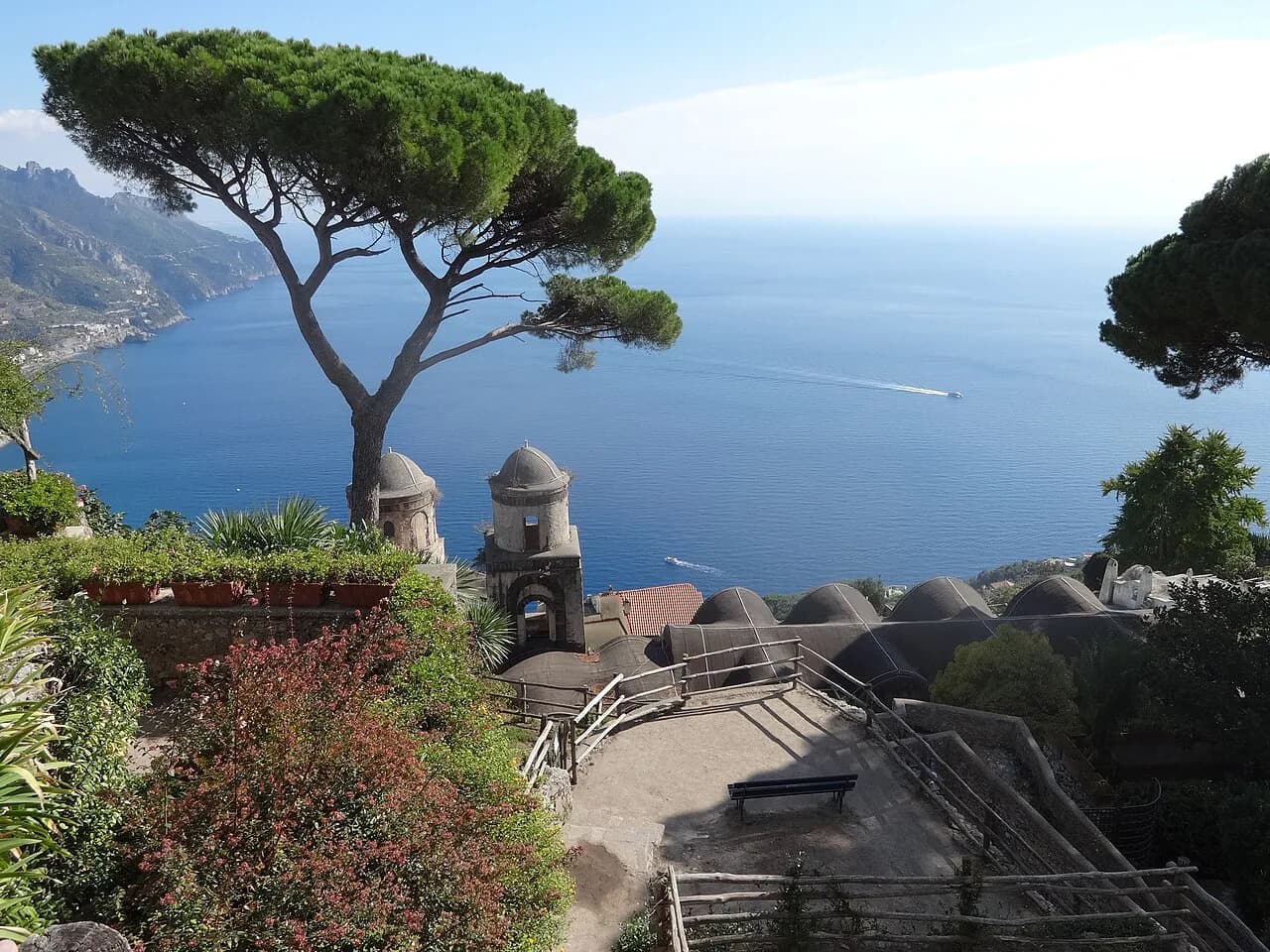 Luxury Hotels in Ravello, Italy: Compare Suite Upgrades