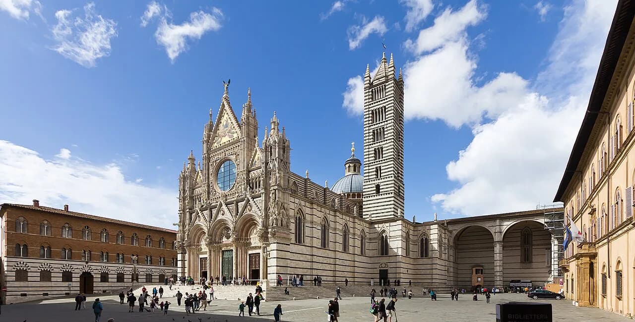 Luxury Hotels in Siena: Compare Suites, Views and Dining
