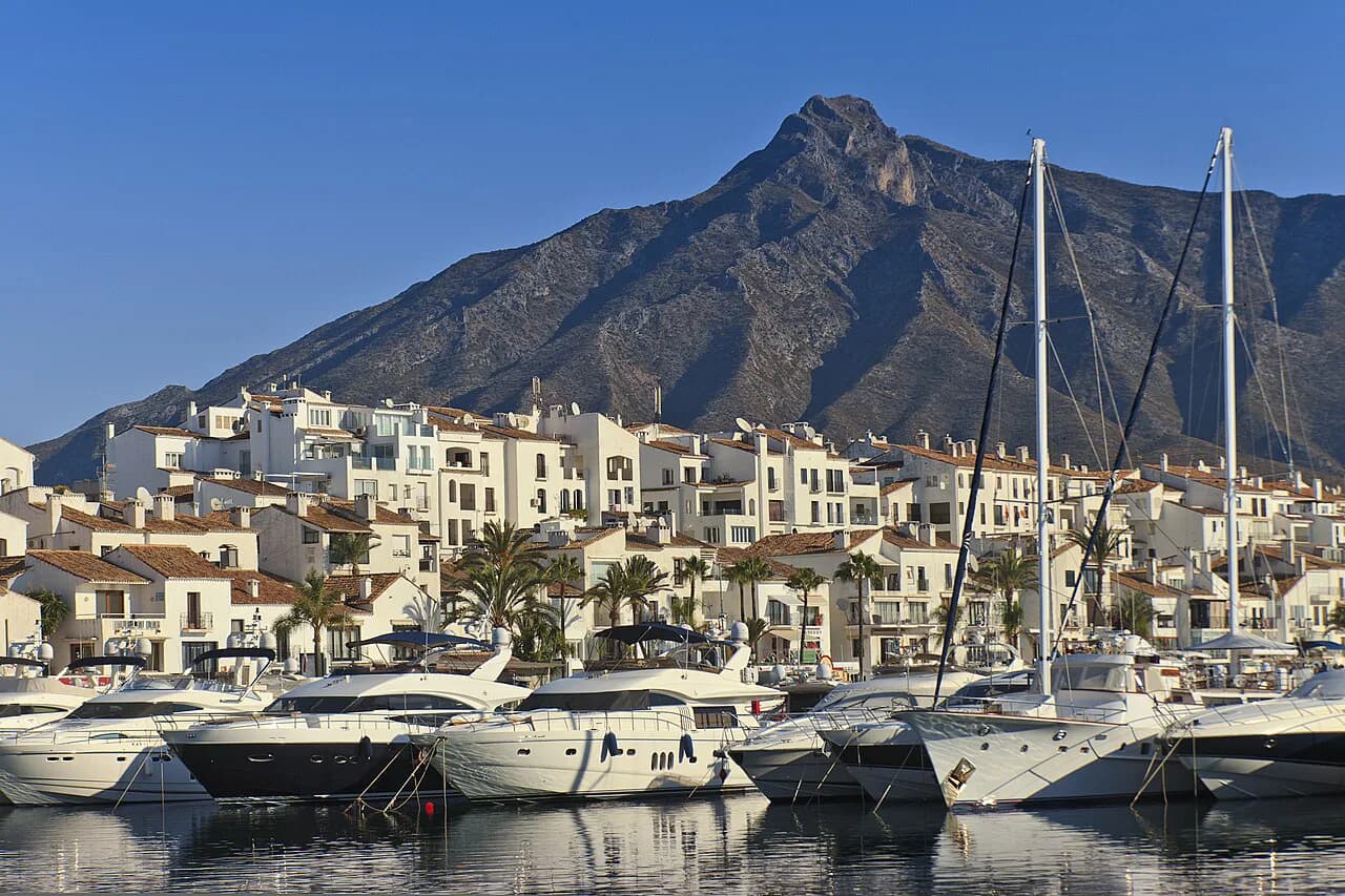 Luxury Hotels in Marbella: Compare Private Spaces