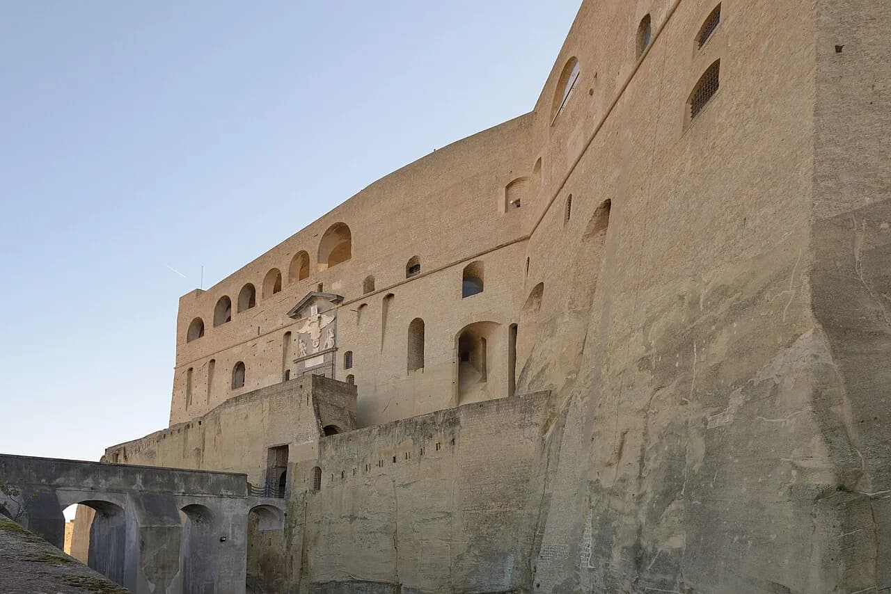 Where Not to Stay in Naples: Stays to Reconsider