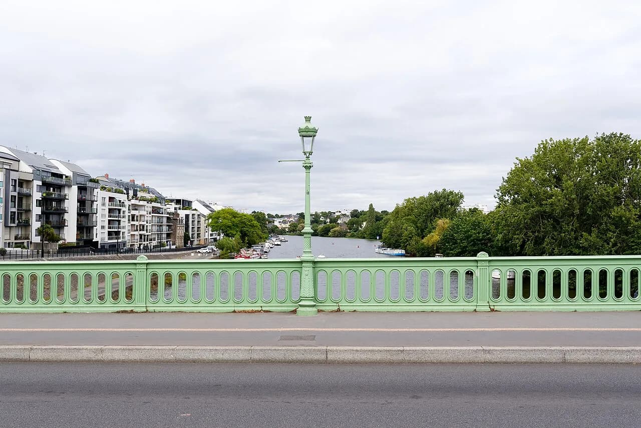 Where to Stay in Nantes: Centre, Airport and Pool Choices