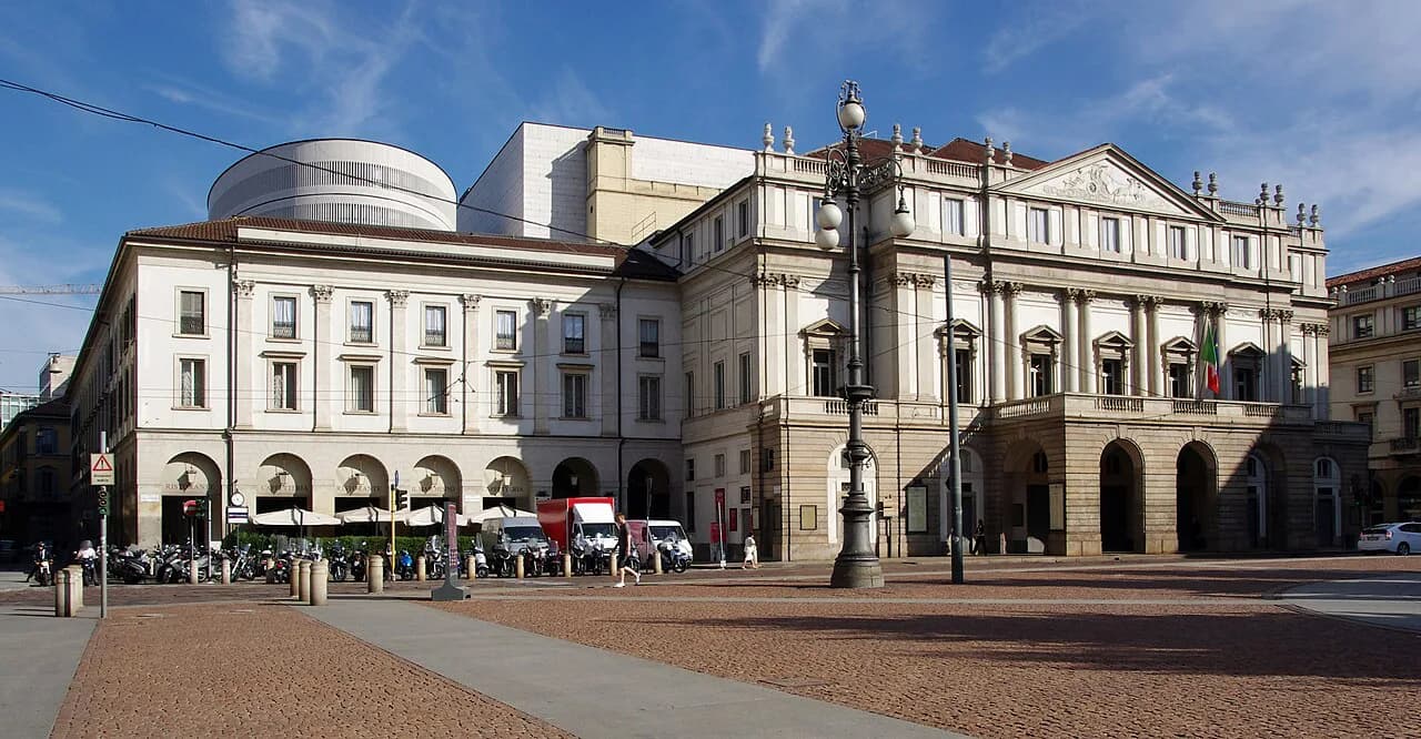 Where to Stay in Milan for One Night: Match Your Short Stop
