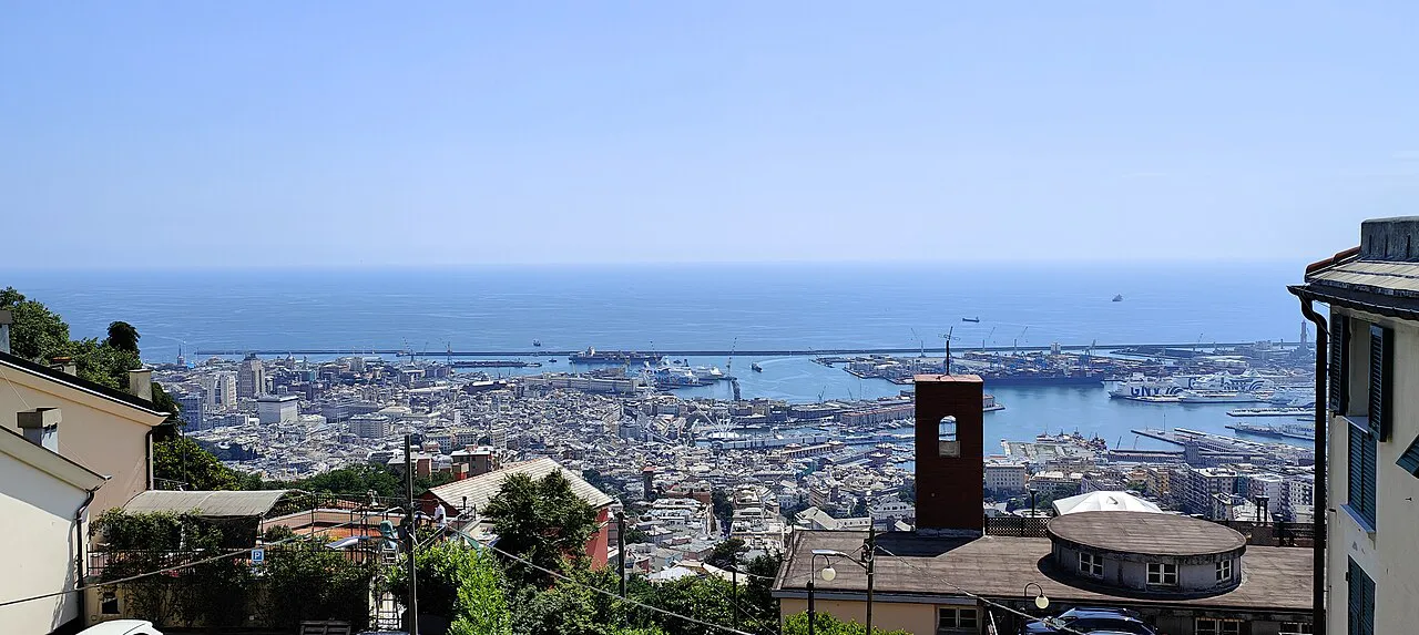 Panoramic view from Righi over Genoa’s rooftops, port and the Ligurian Sea
