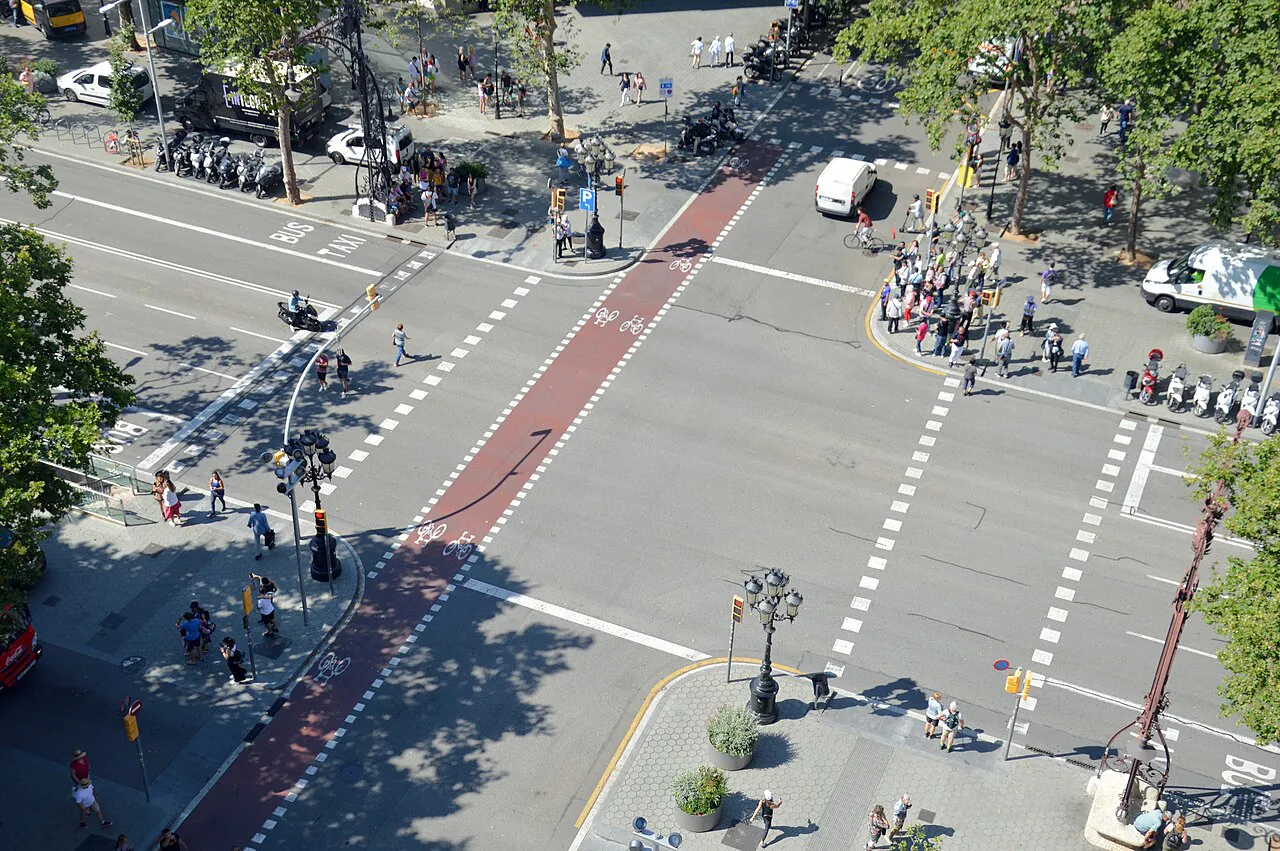 Passeig de Gràcia and Carrer de Provença crossroads seen from above in Barcelona's Eixample